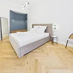 Aparthotel Griselini Boutique